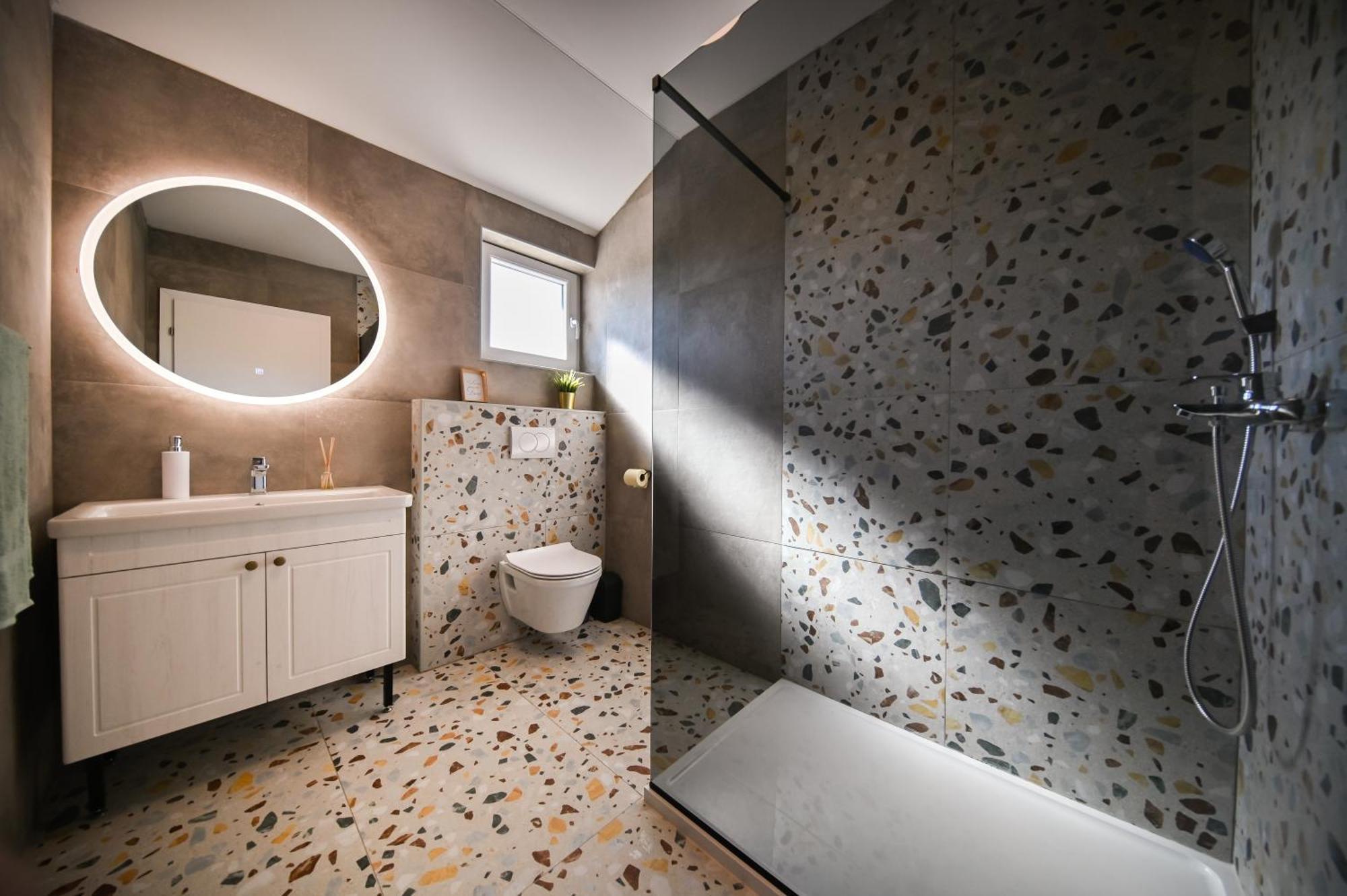 Veliki Apartman Petra โพเซดารเย ภายนอก รูปภาพ